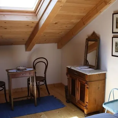 Liebevoll Eingerichtetes Istrisches Steinhaus Mit Grosser Ueberdachter Terrasse In Zentraler Lage * Vizinada