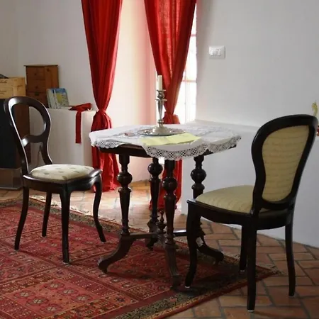 Liebevoll Eingerichtetes Istrisches Steinhaus Mit Grosser Ueberdachter Terrasse In Zentraler Lage Holiday home Vizinada